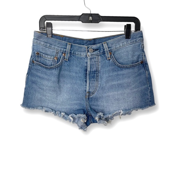 Levi's Pants - Levis 501 Denim shorts size 28